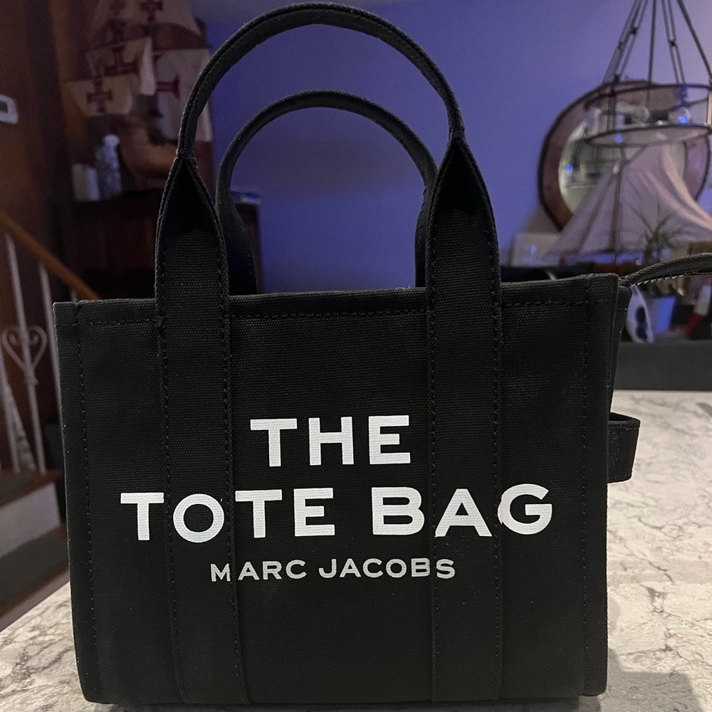MARC JACOBS THE TOTE BAG MINI - not accepting other prices